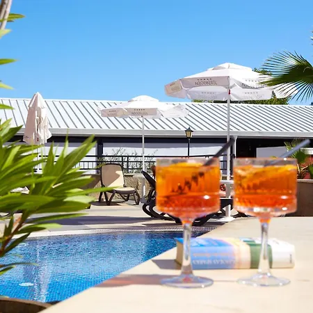 Nobel Ultra - Free Access Szálloda