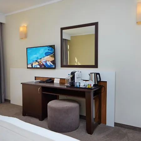 Hotel Nobel Ultra - Free Access