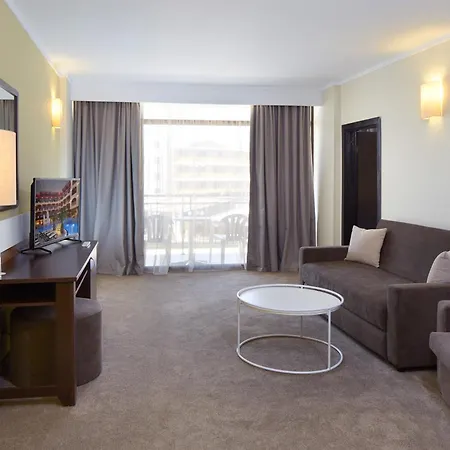 Nobel Ultra - Free Access Szálloda