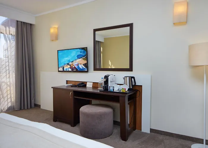 Hotel Nobel Ultra - Free Access